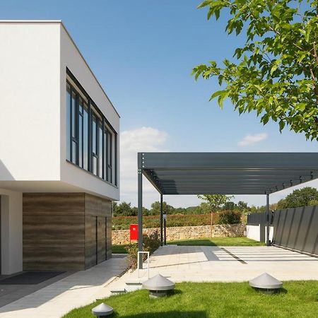 Design Villa Noble With Spa 巴莱 外观 照片