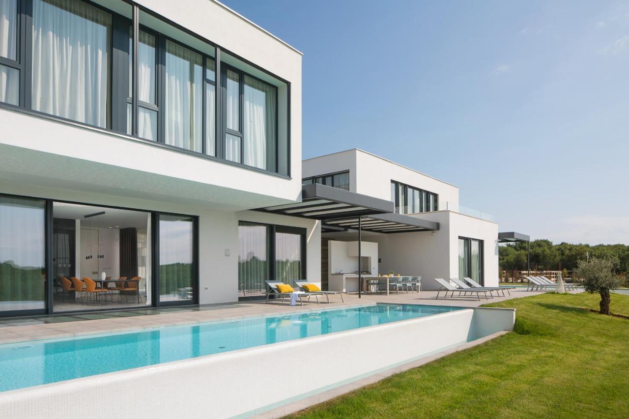 Design Villa Noble With Spa 巴莱 外观 照片
