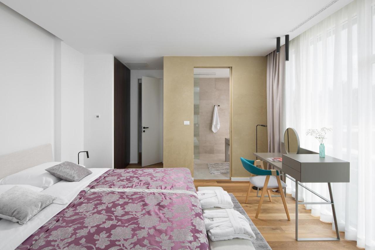 Design Villa Noble With Spa 巴莱 外观 照片