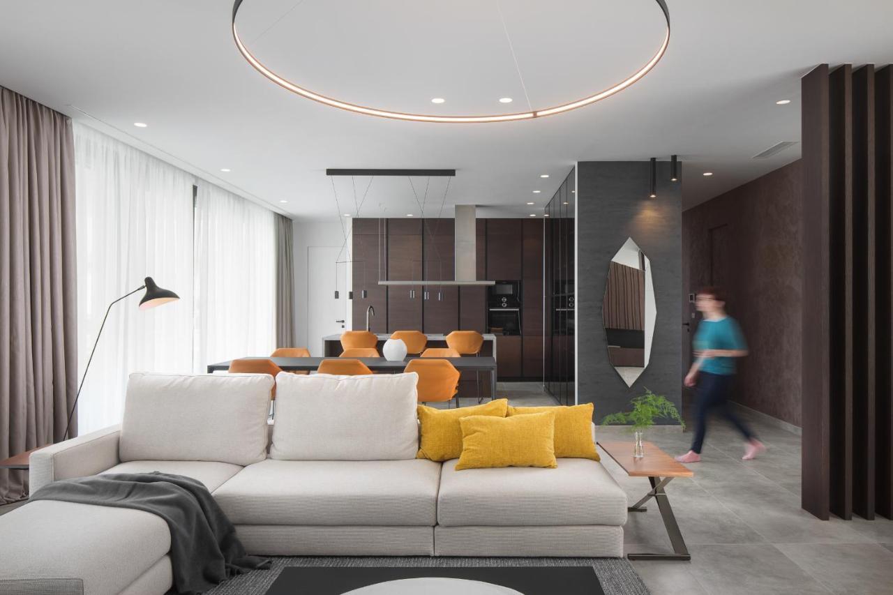 Design Villa Noble With Spa 巴莱 外观 照片