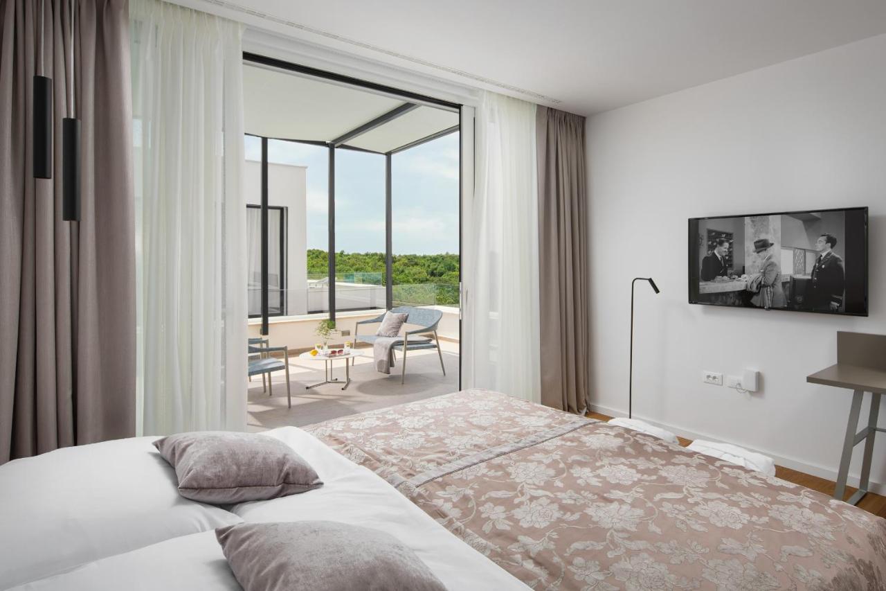 Design Villa Noble With Spa 巴莱 外观 照片